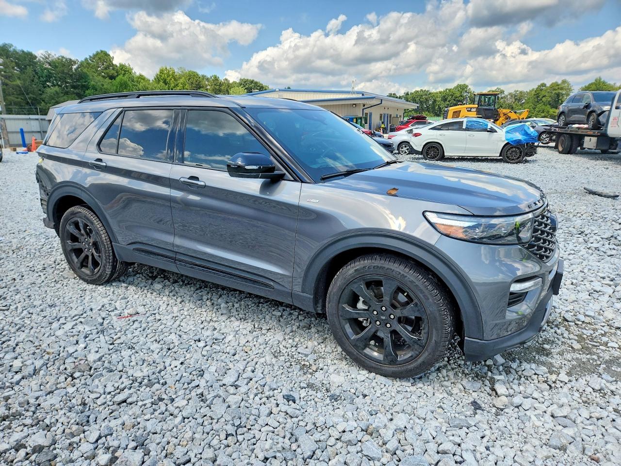  Explorer