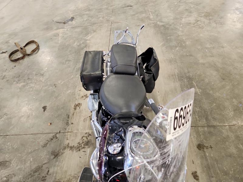 Suzuki VL800 Т 2013