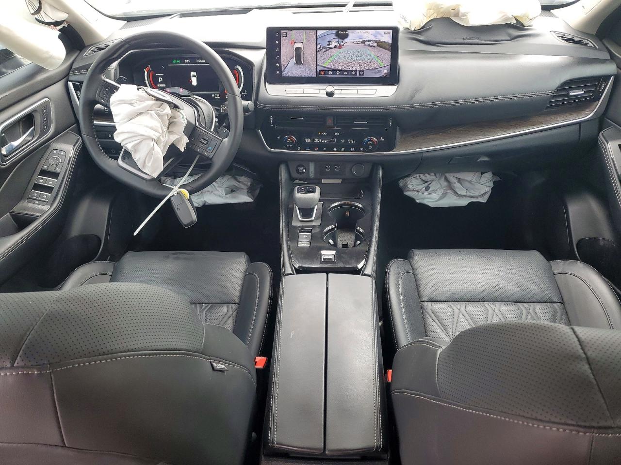 Nissan Rogue PLATINUM 2025