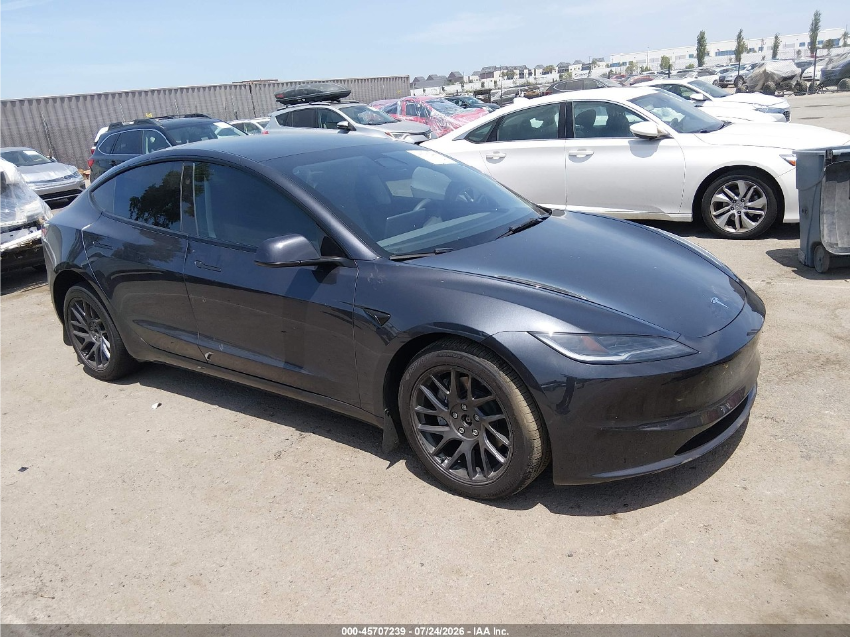 Tesla Model 3 2024