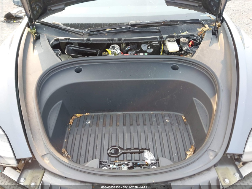 Tesla Model 3 LONG RANGE 2022