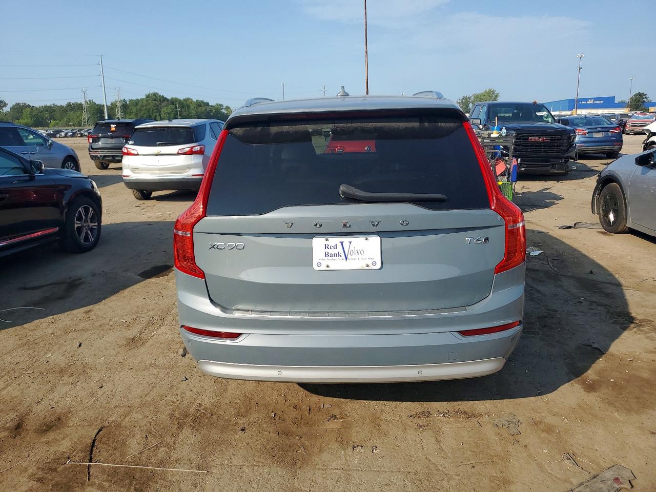 Volvo XC90 T6 MOMENTUM 2022