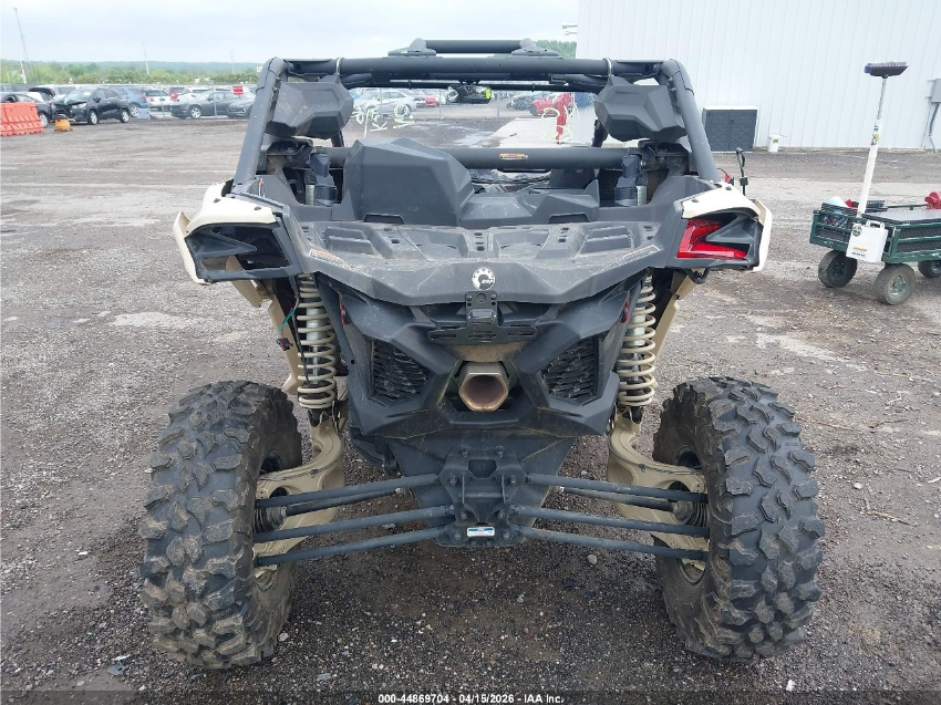 Can-Am MAVERICK X3 DS TURBO RR 2023