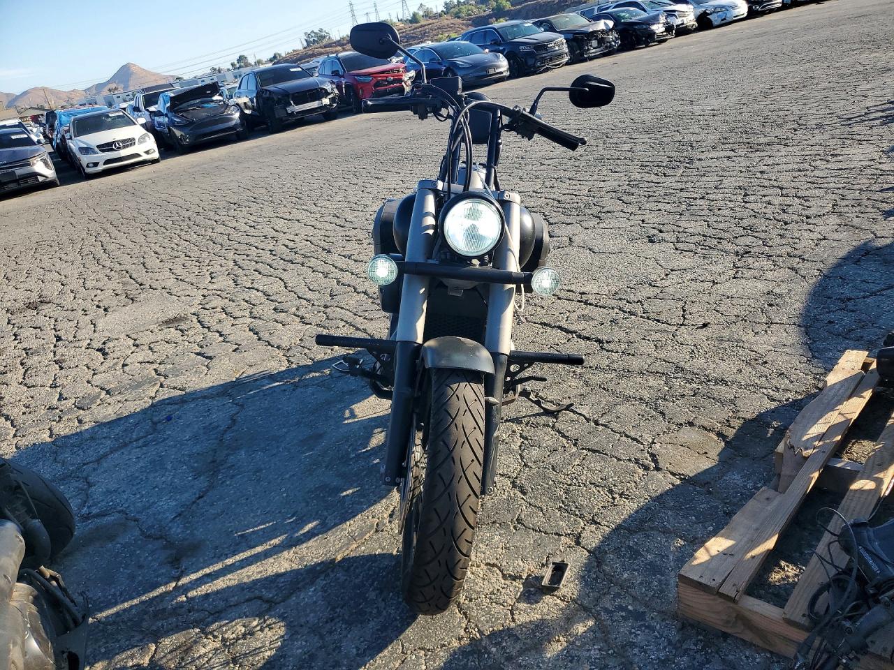 Honda VT750 C2B 2013