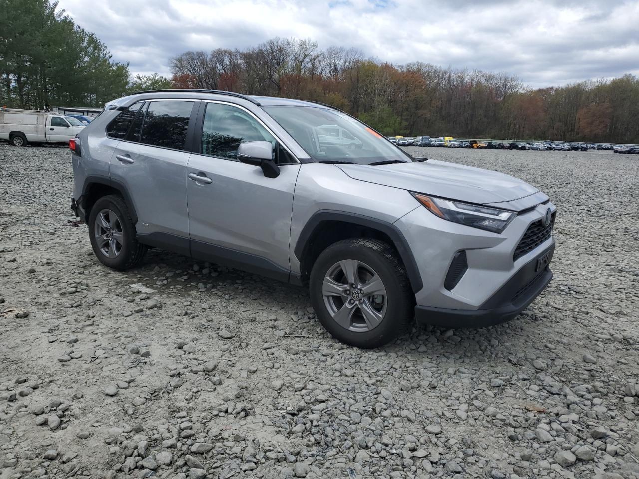 Toyota RAV4 XLE 2022