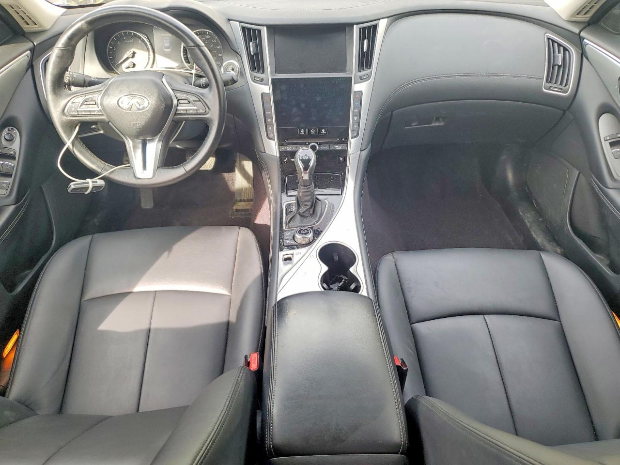 Infiniti Q50 LUXE 2019