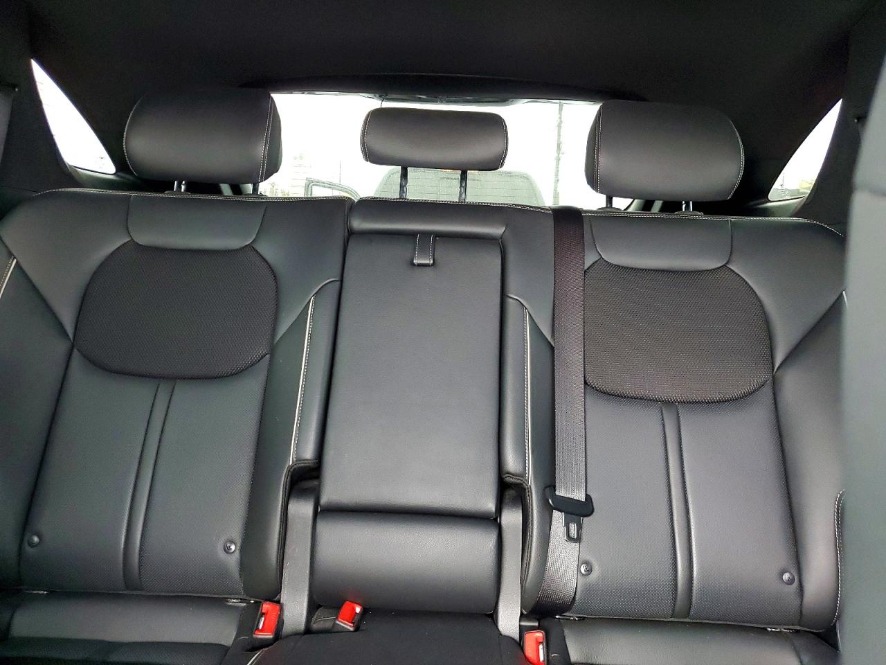 Genesis GV70 STANDARD 2023
