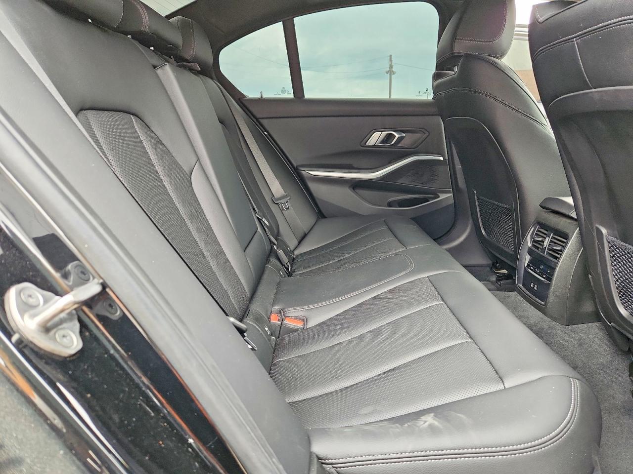 BMW 330 I 2023
