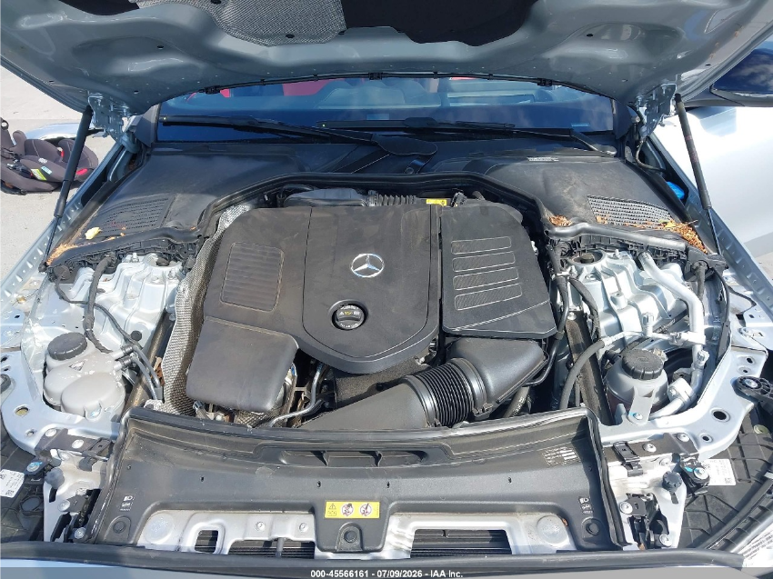 Mercedes C-class 300 2024