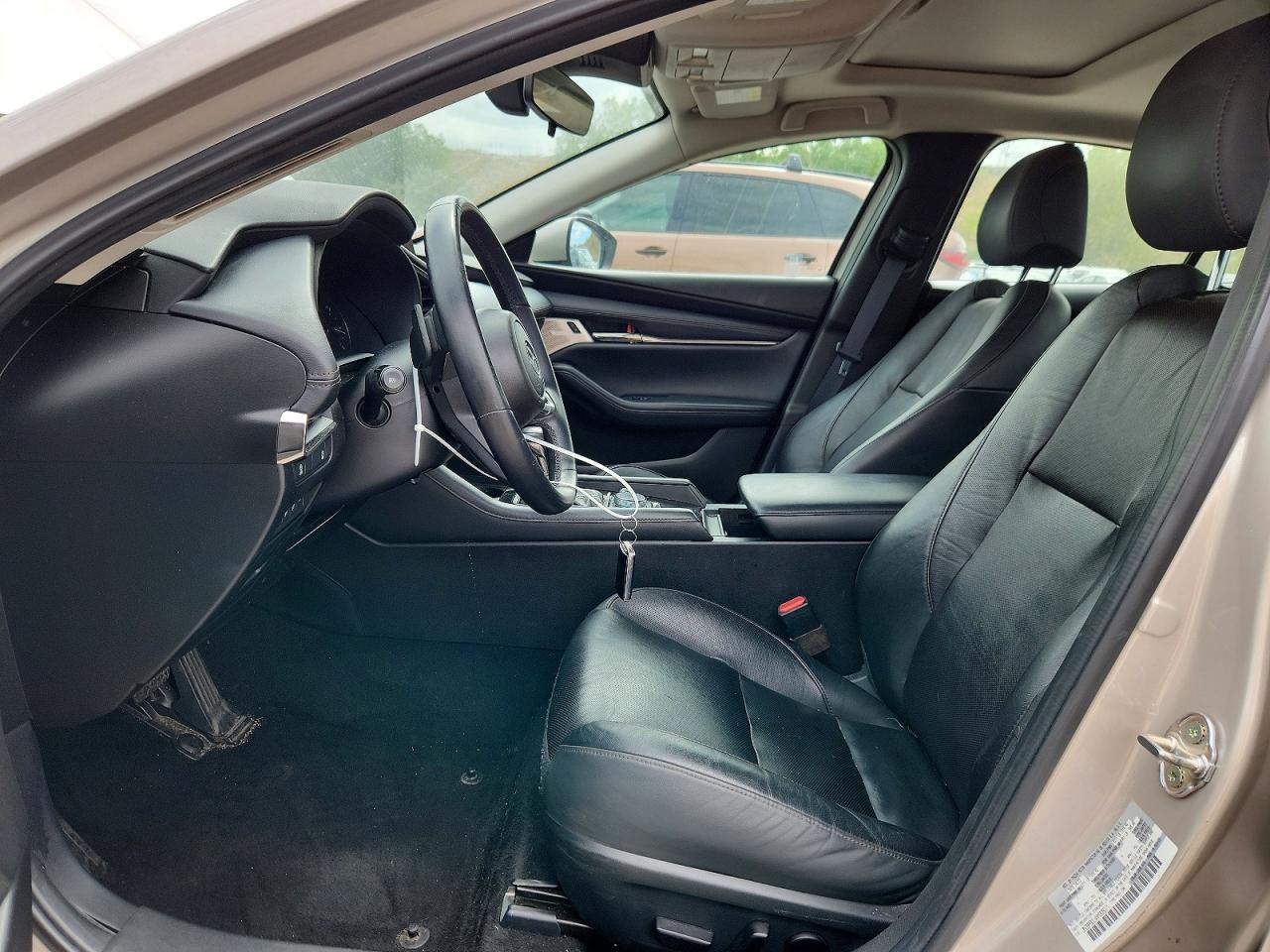 Mazda 3 PREMIUM 2022