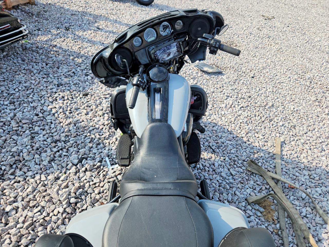 Harley-Davidson FLHTK 2024