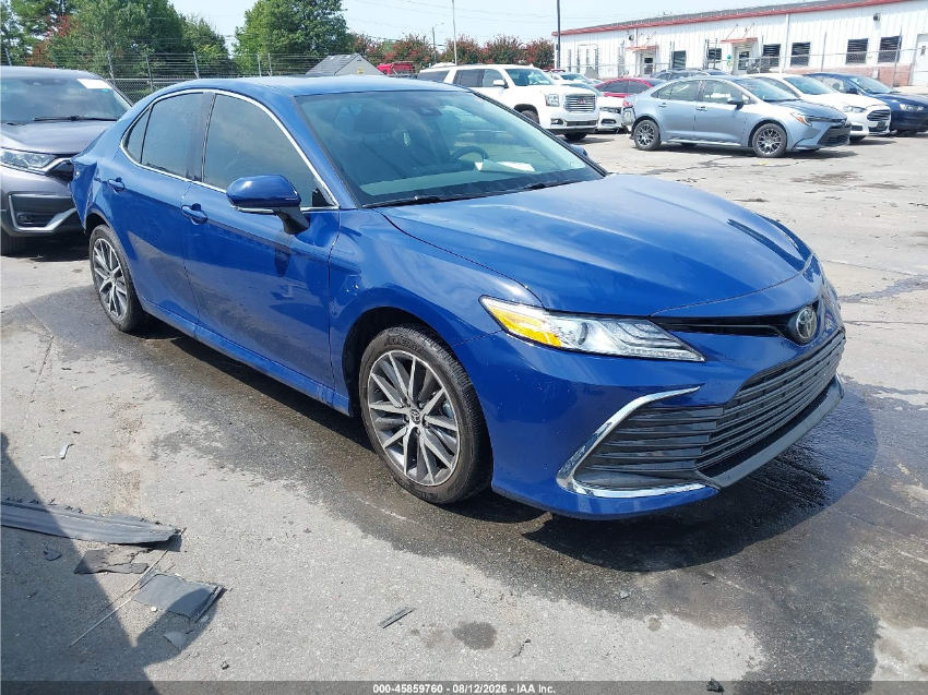 Toyota Camry XLE 2024