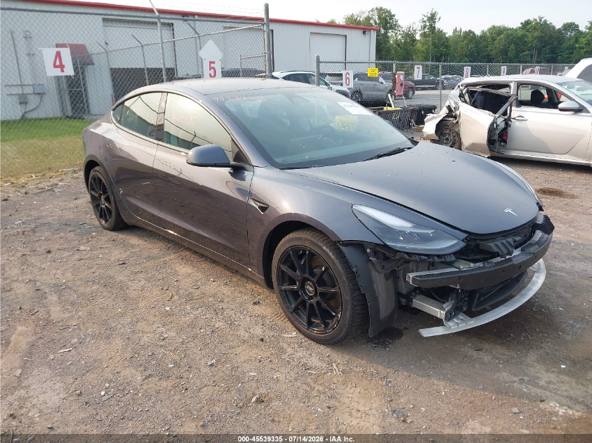 Tesla Model 3 LONG RANGE 2022