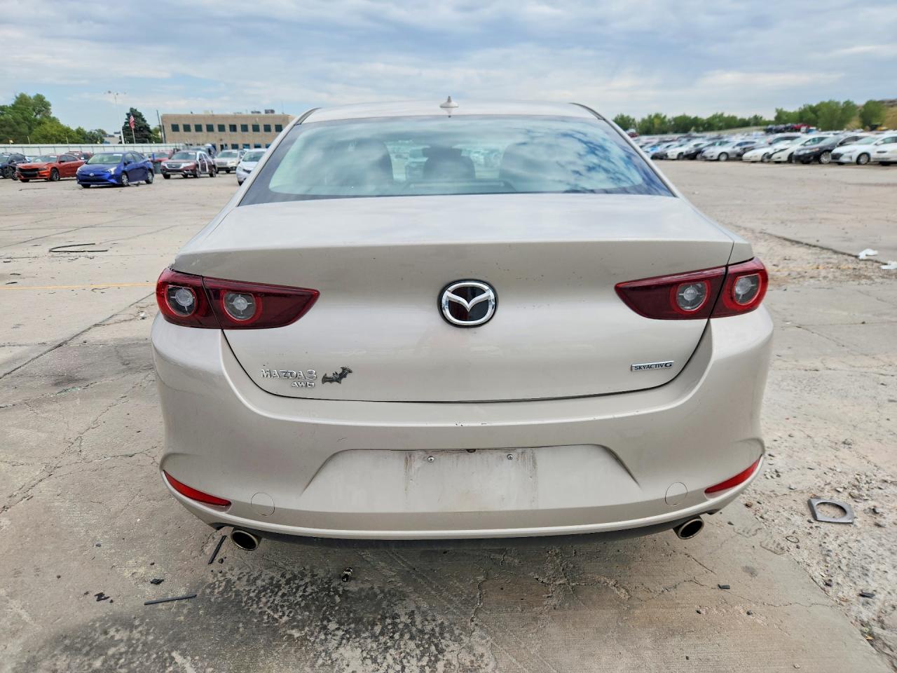 Mazda 3 PREMIUM 2022