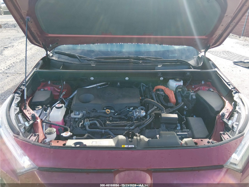Toyota RAV4 HYBRID XLE PREMIUM 2024