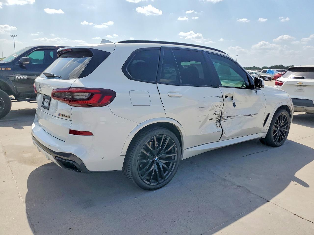 BMW X5 M50I 2022