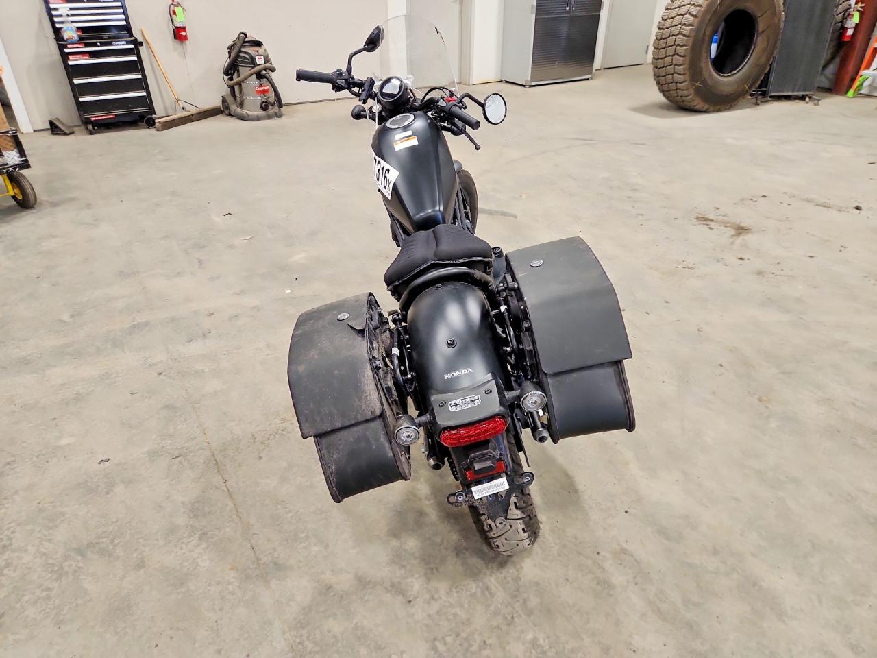 Honda CMX500 2025