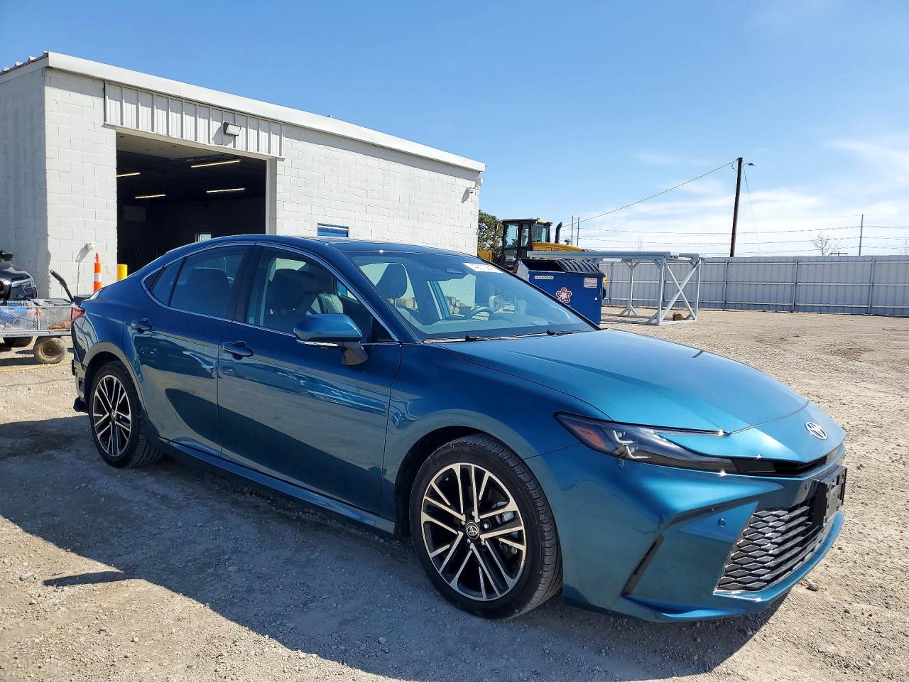 Toyota Camry XLE 2025