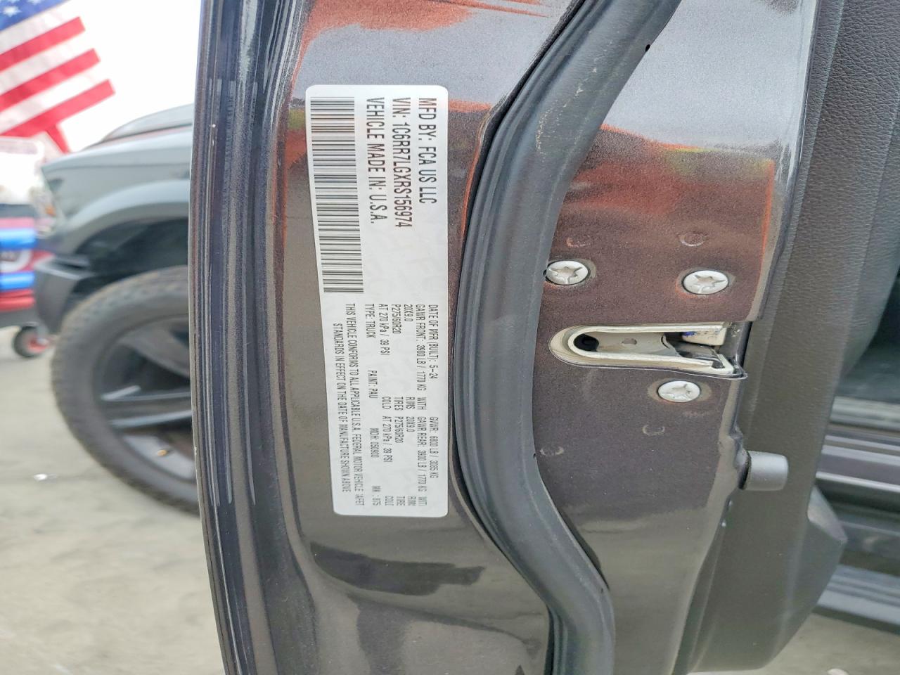 Dodge RAM 1500 CLASSIC SLT 2024