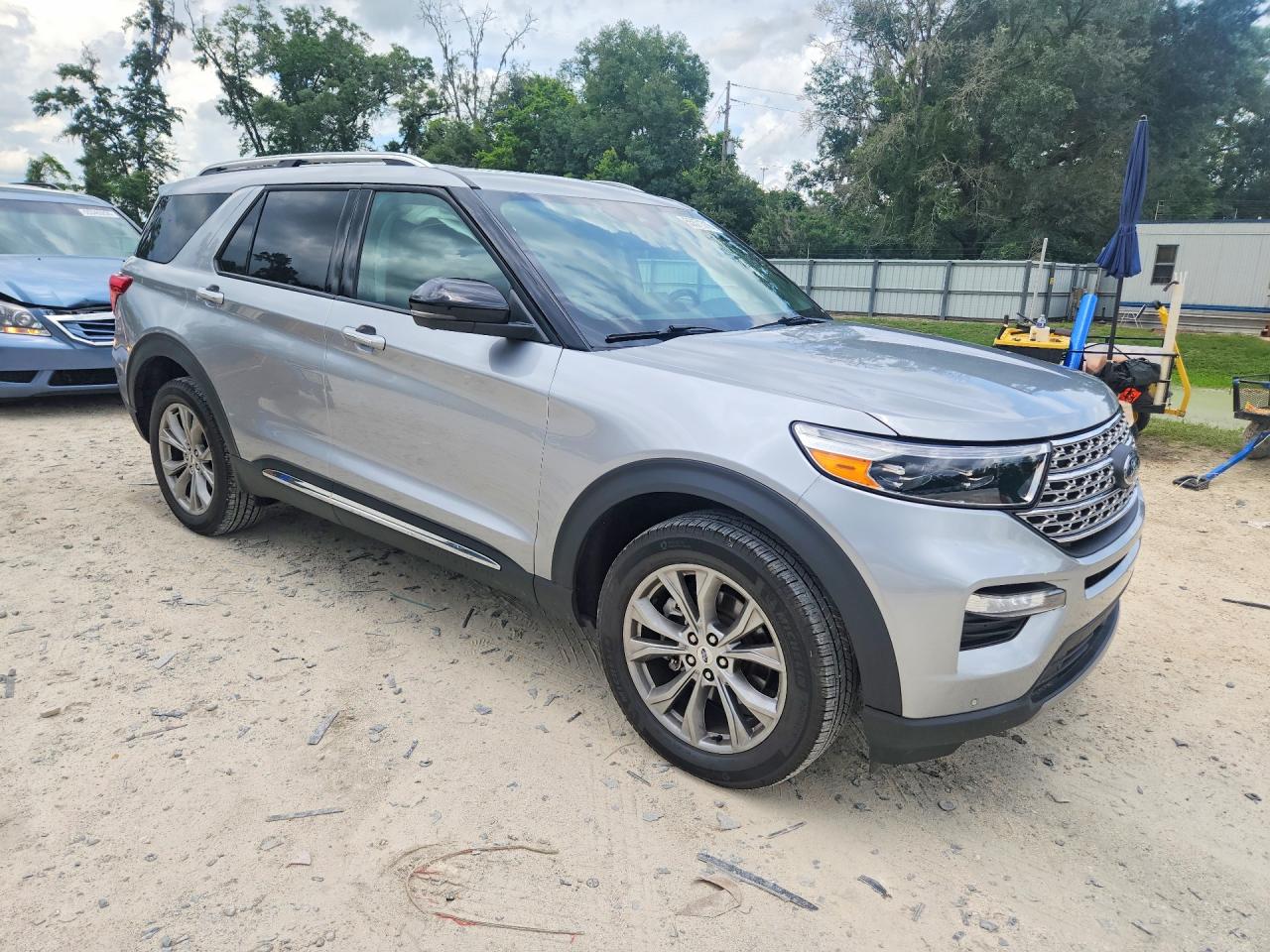  Explorer