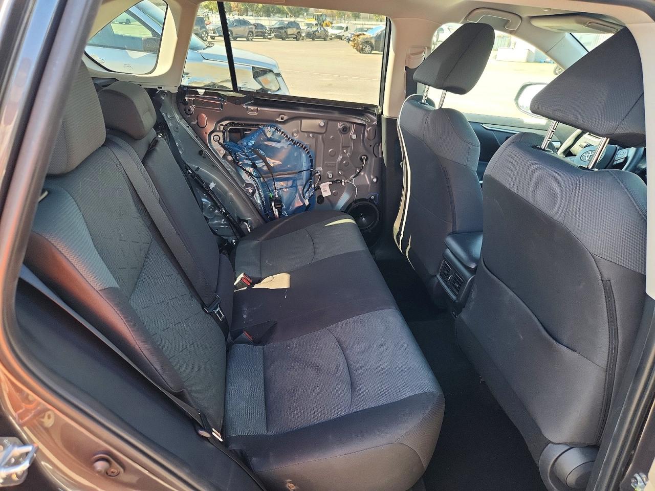 Toyota RAV4 XLE 2025