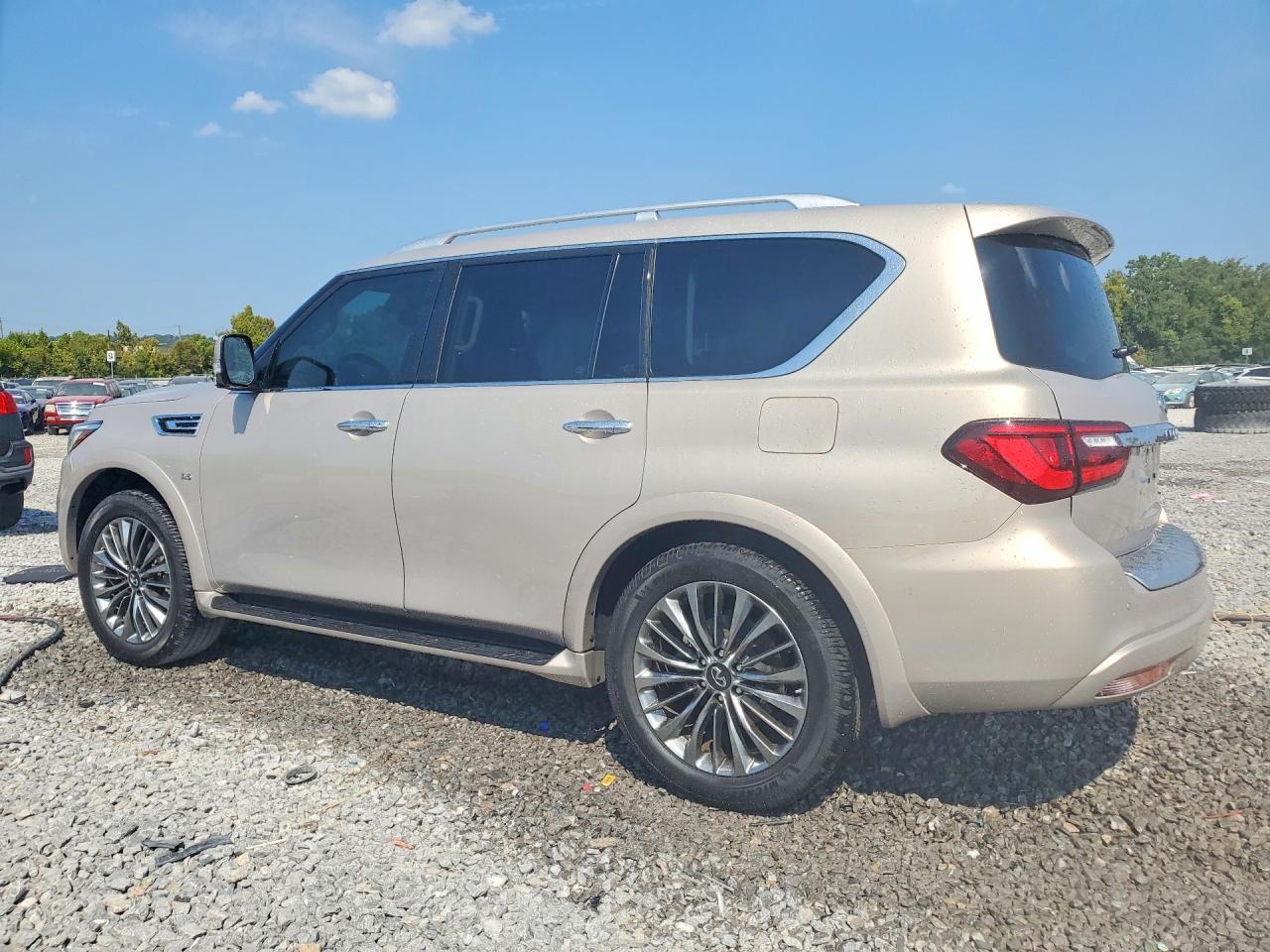 Infiniti QX80 BASE 2018