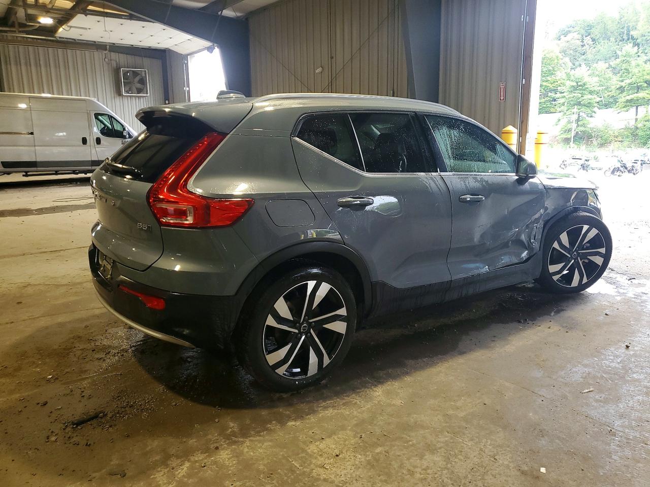  XC40