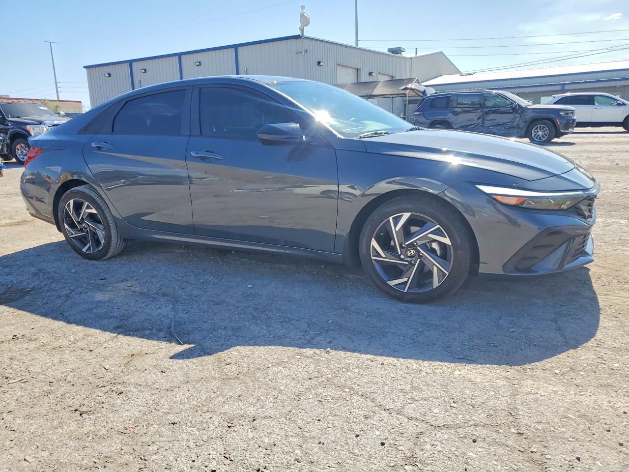 Hyundai Elantra SEL SPORT 2025