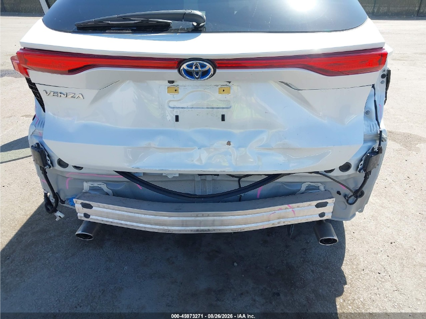 Toyota Venza LE 2024