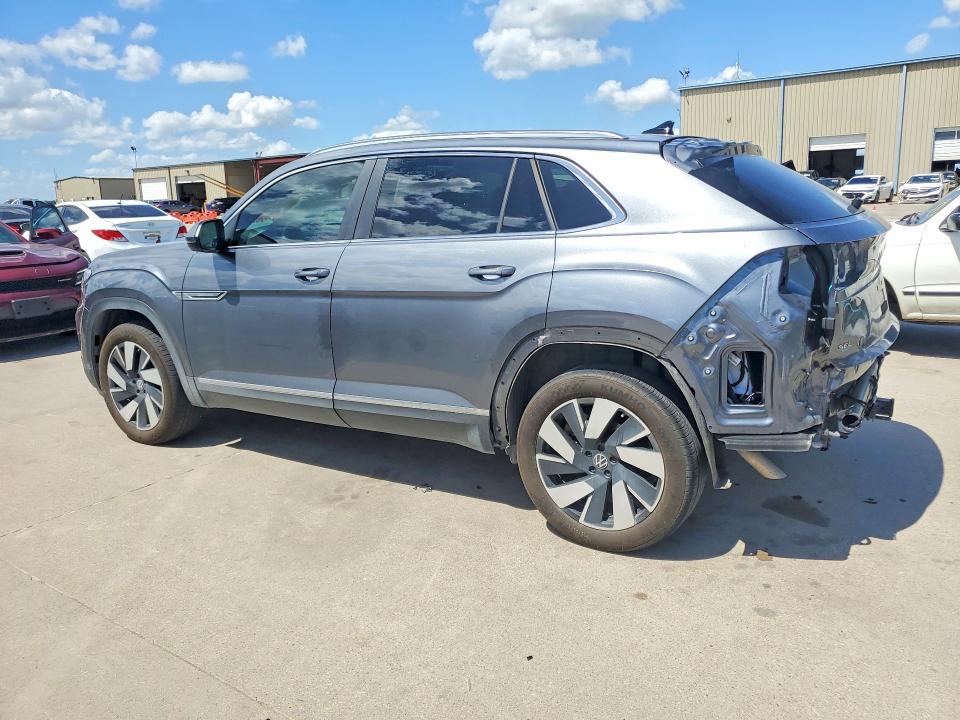 Volkswagen Atlas Cross SEL 2022