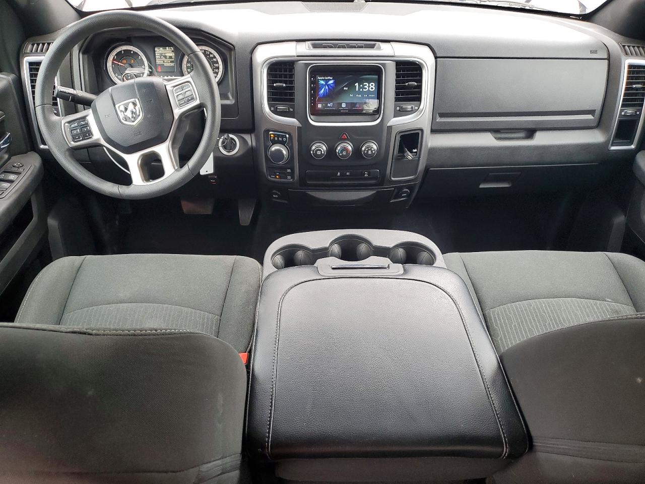 Dodge RAM 1500 CLASSIC SLT 2024