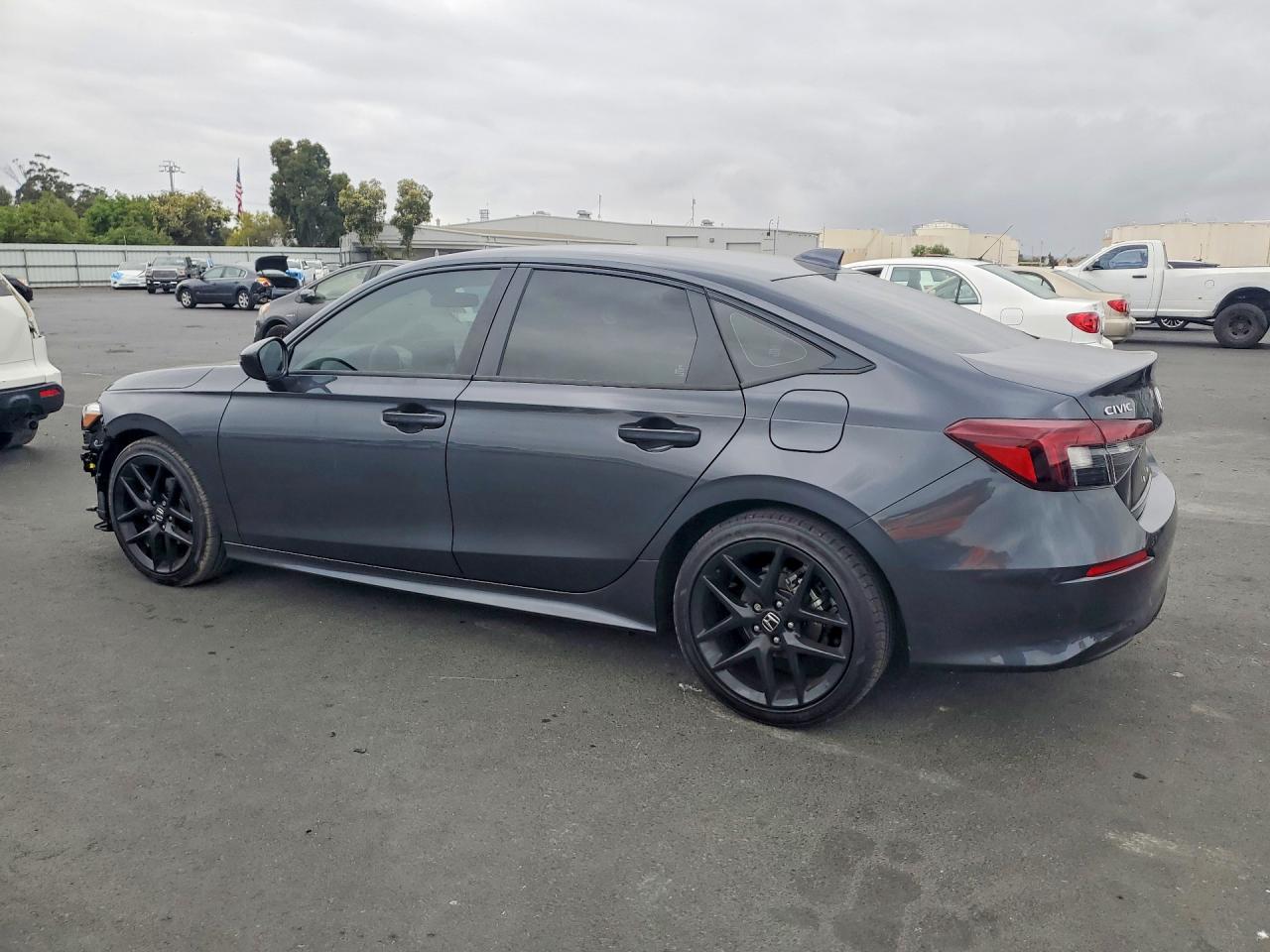 Honda Civic SPORT 2025