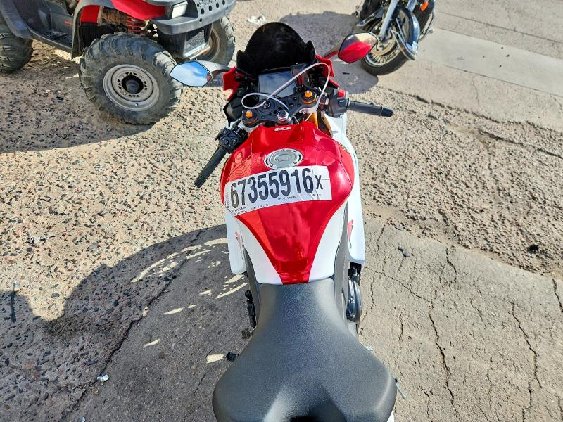  YZF690