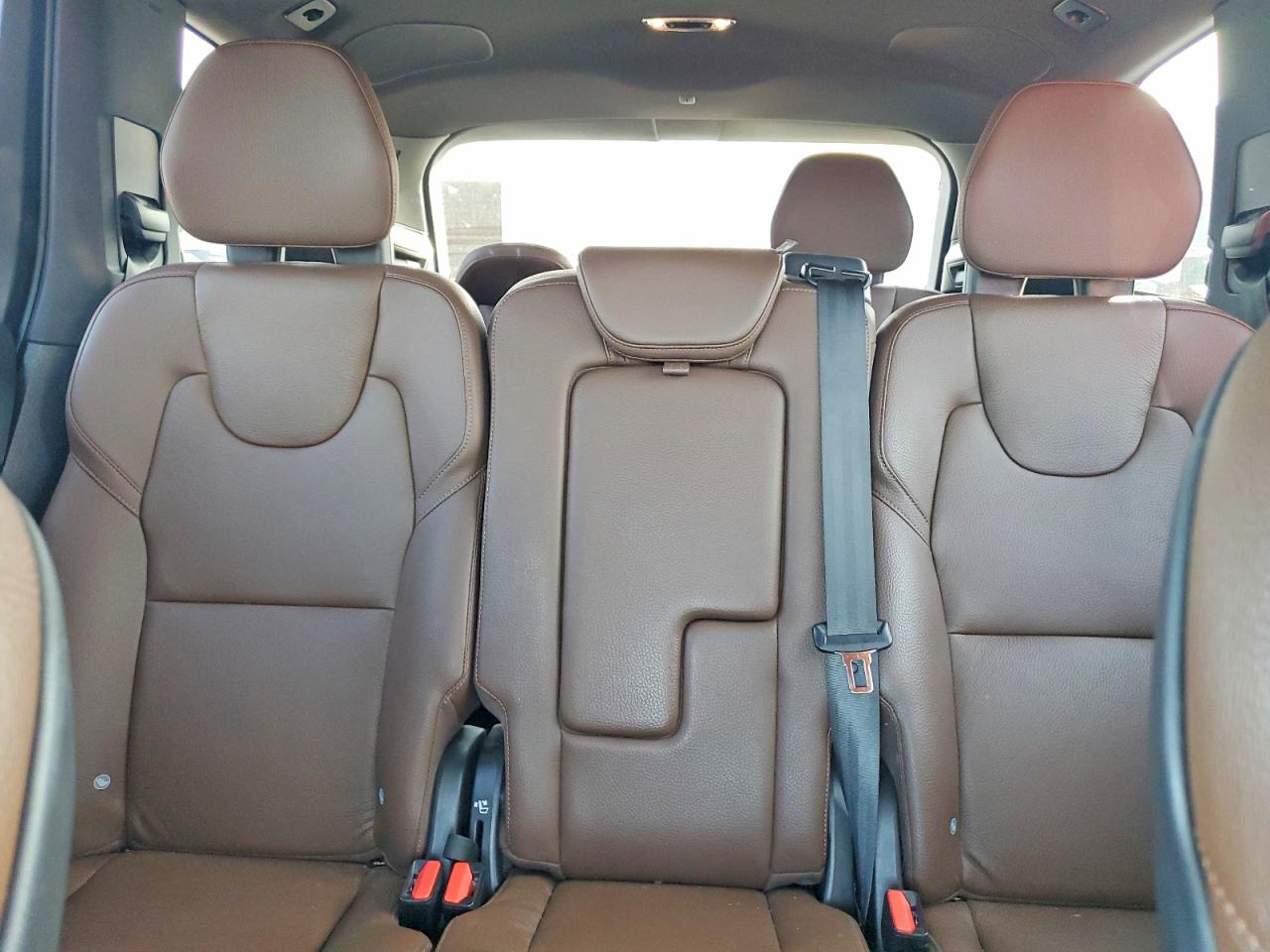 Volvo XC90 T6 MOMENTUM 2022
