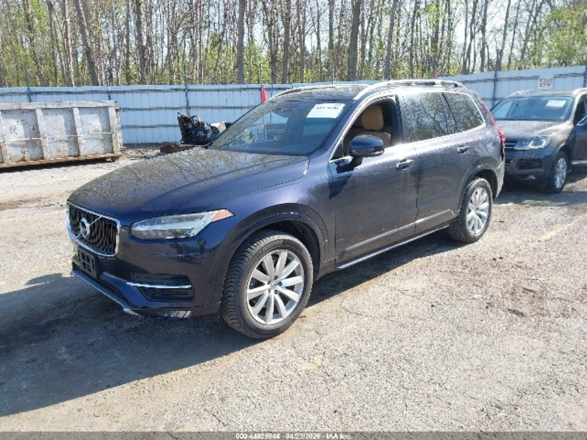 Volvo XC90 T6 MOMENTUM 2017