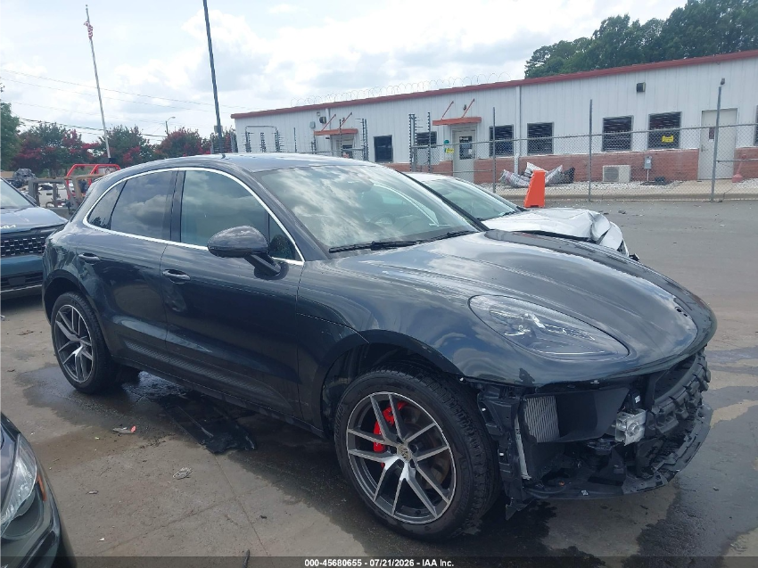 2022 Porsche Macan S