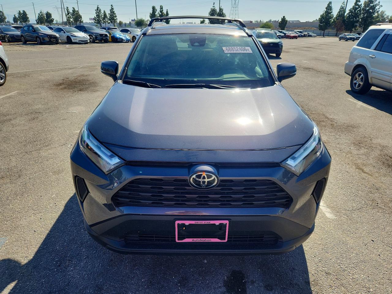 Toyota RAV4 XLE 2025