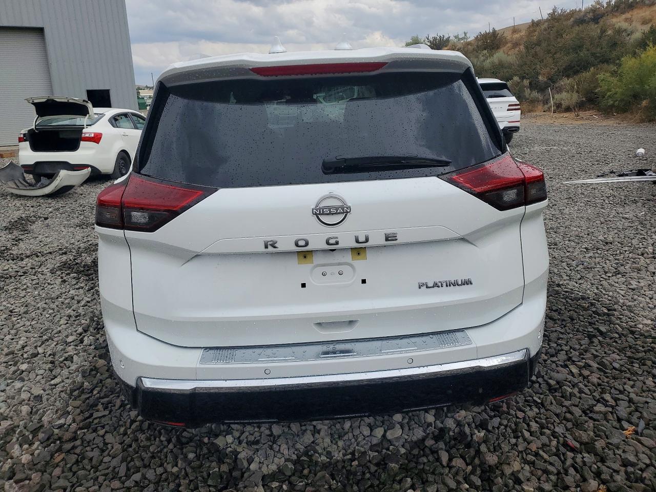 Nissan Rogue PLATINUM 2025