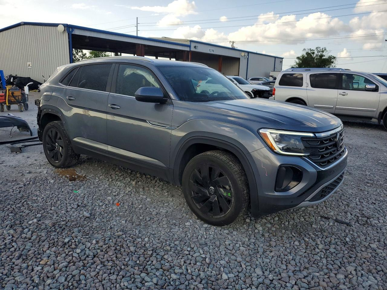 2024 Volkswagen Atlas Cross SPORT SE