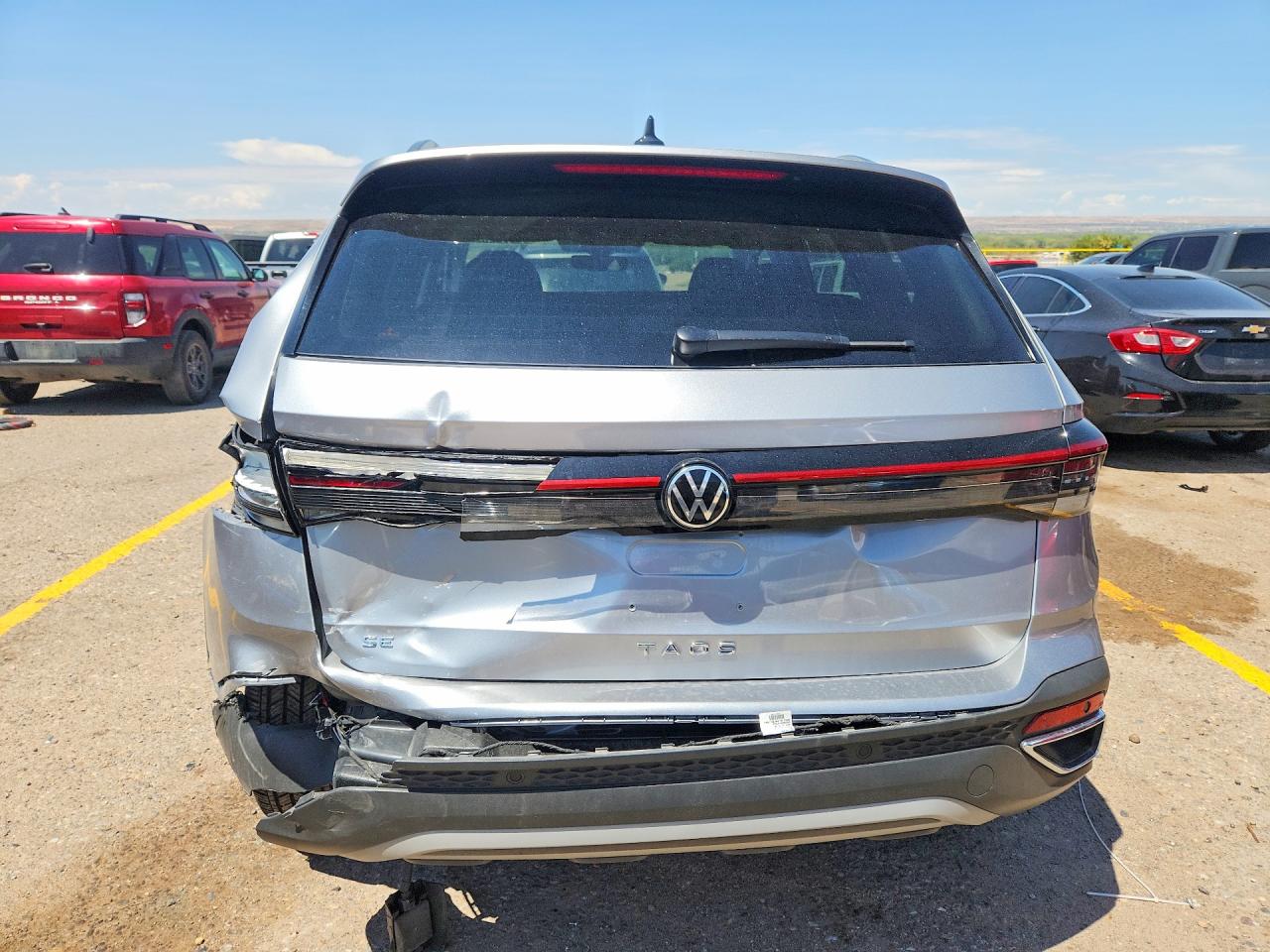 Volkswagen TAOS SE 2025
