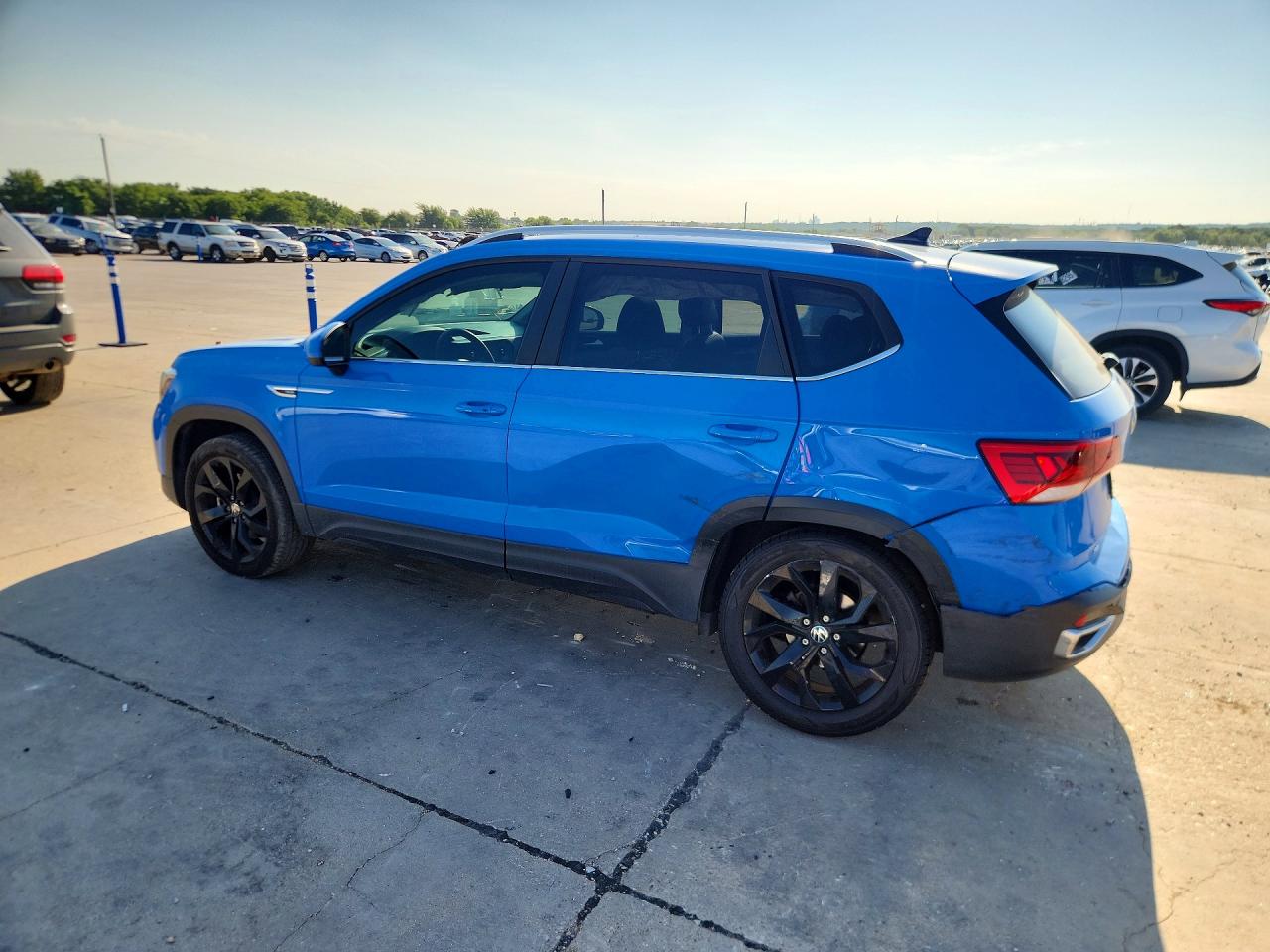Volkswagen TAOS SE 2023