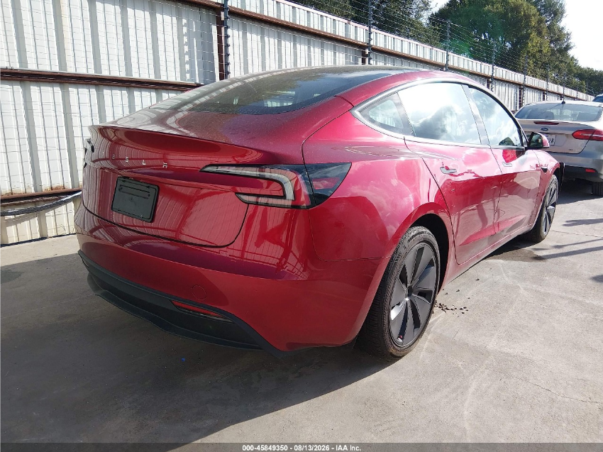 Tesla Model 3 2024