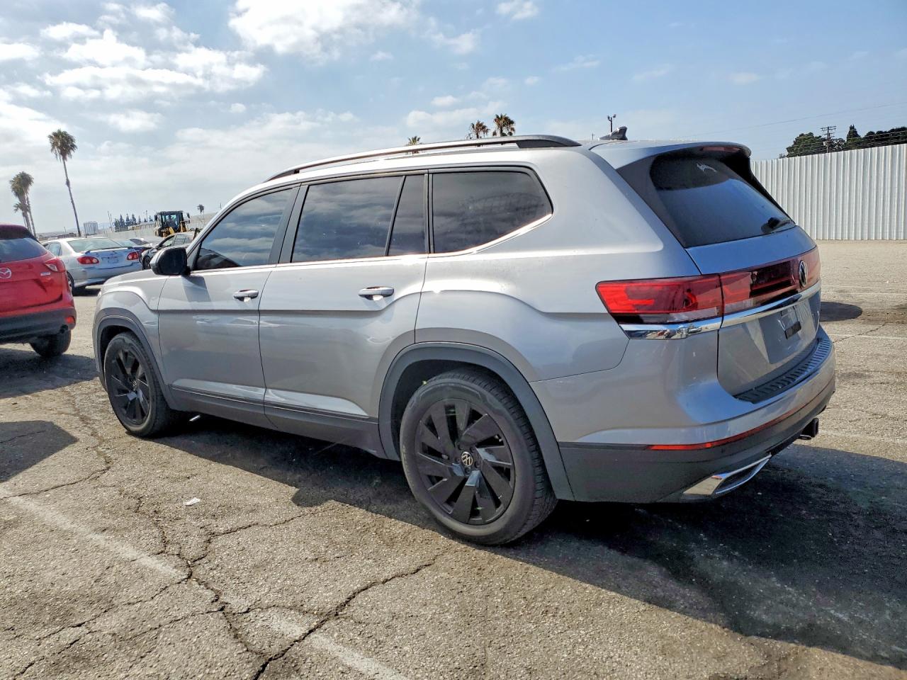 Volkswagen Atlas SE 2024