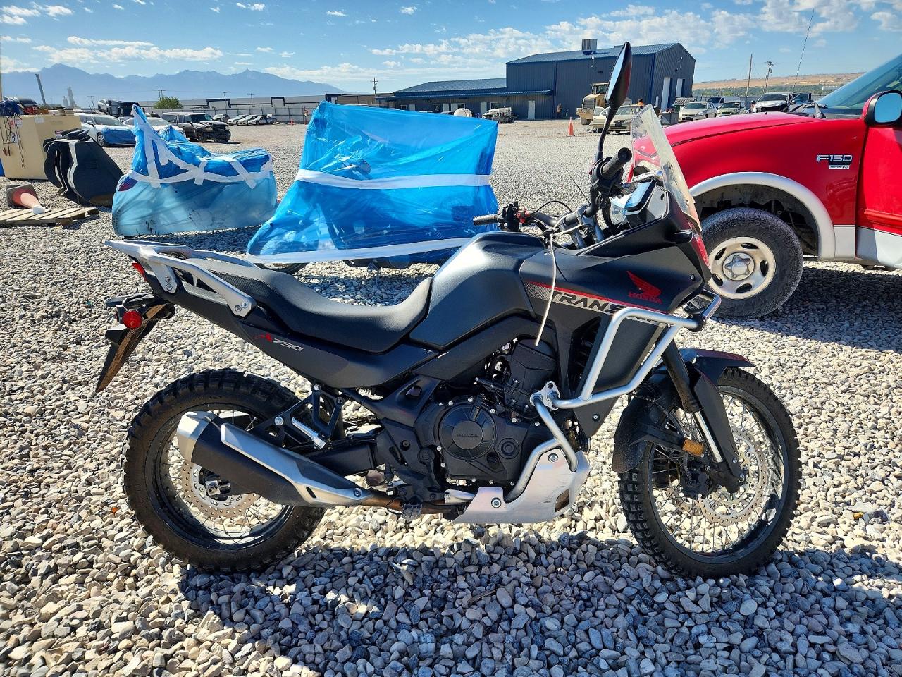  XL750