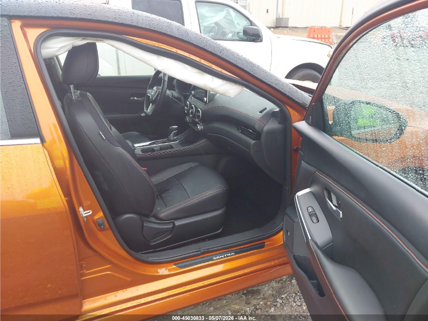 Nissan Sentra SR XTRONIC CVT 2024