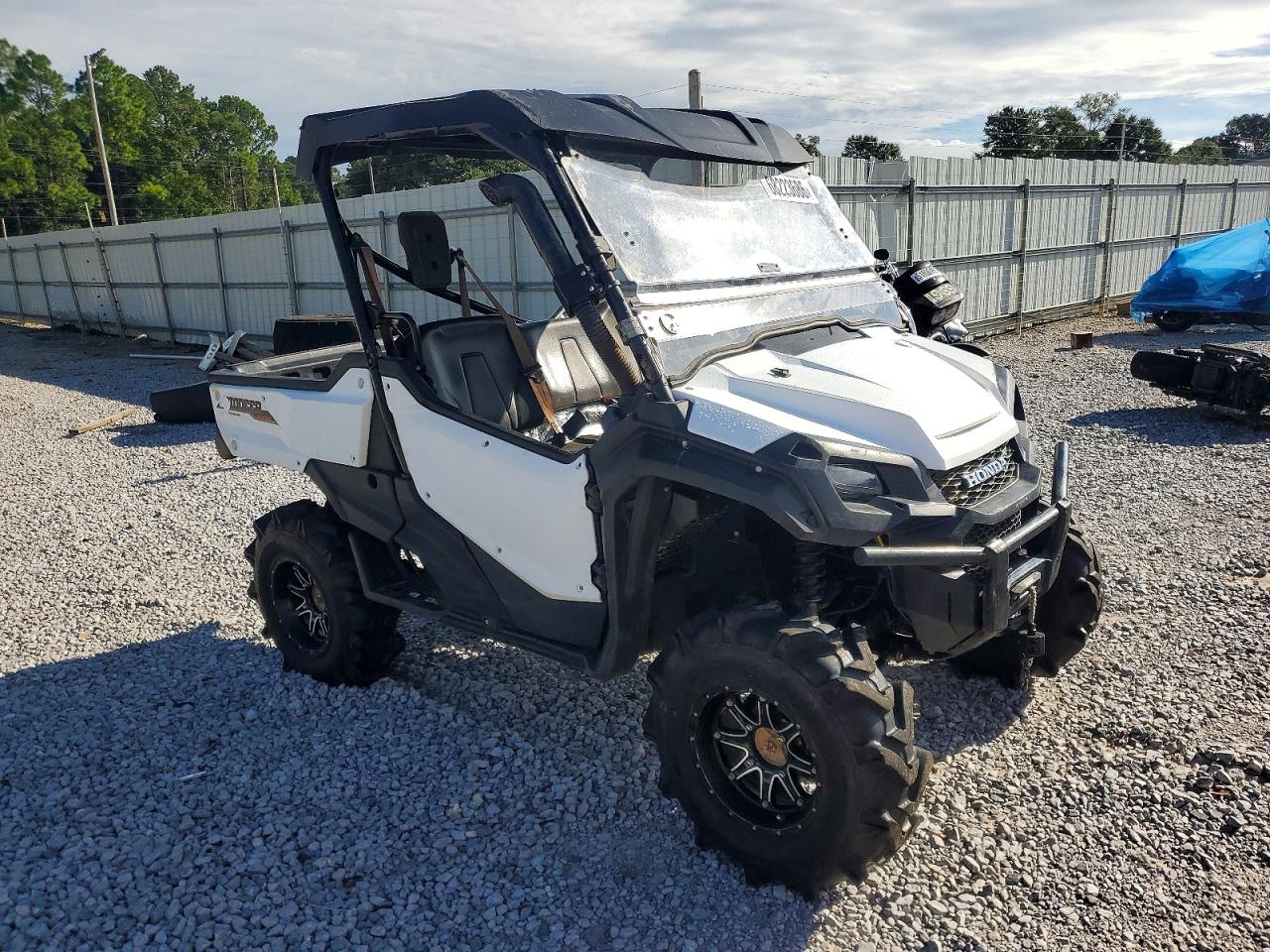 Honda Pioneer 2020