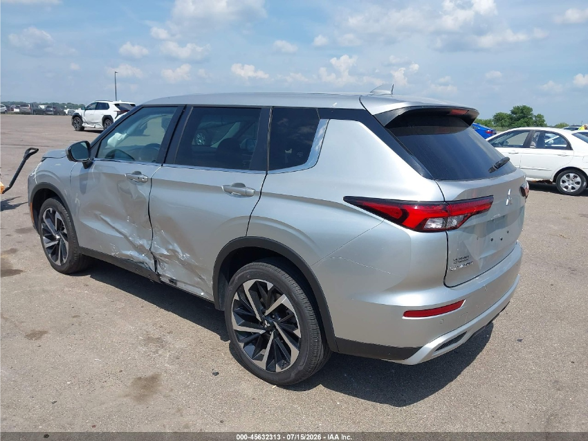 Mitsubishi Outlander SE 2023