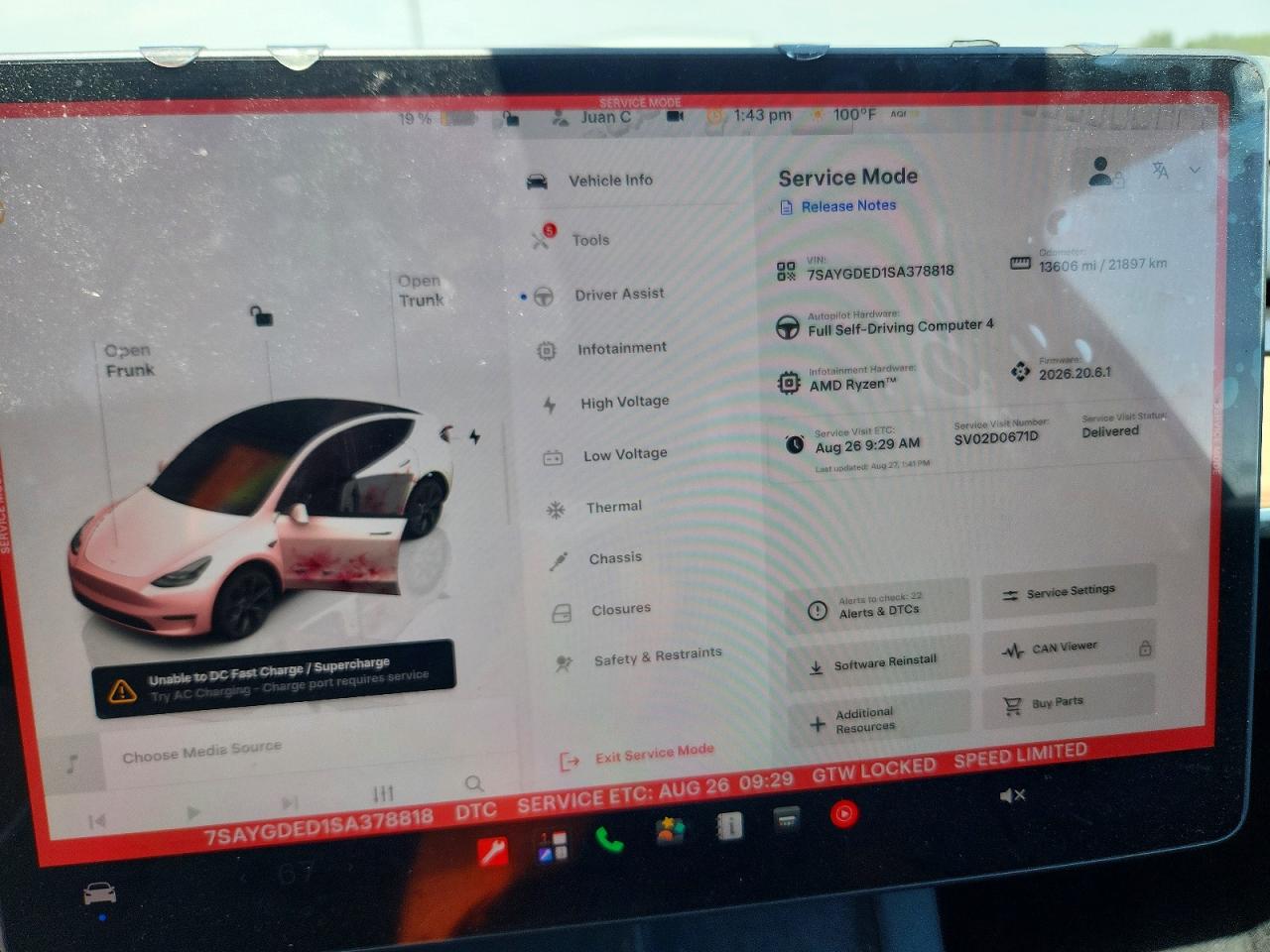 Tesla Model Y 2025
