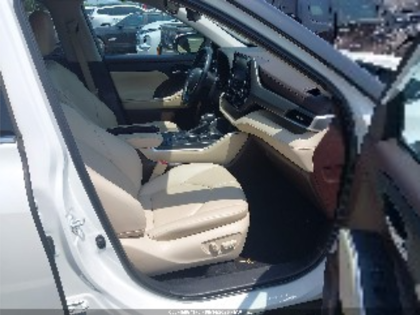 Toyota Highlander HYBRID XLE 2022