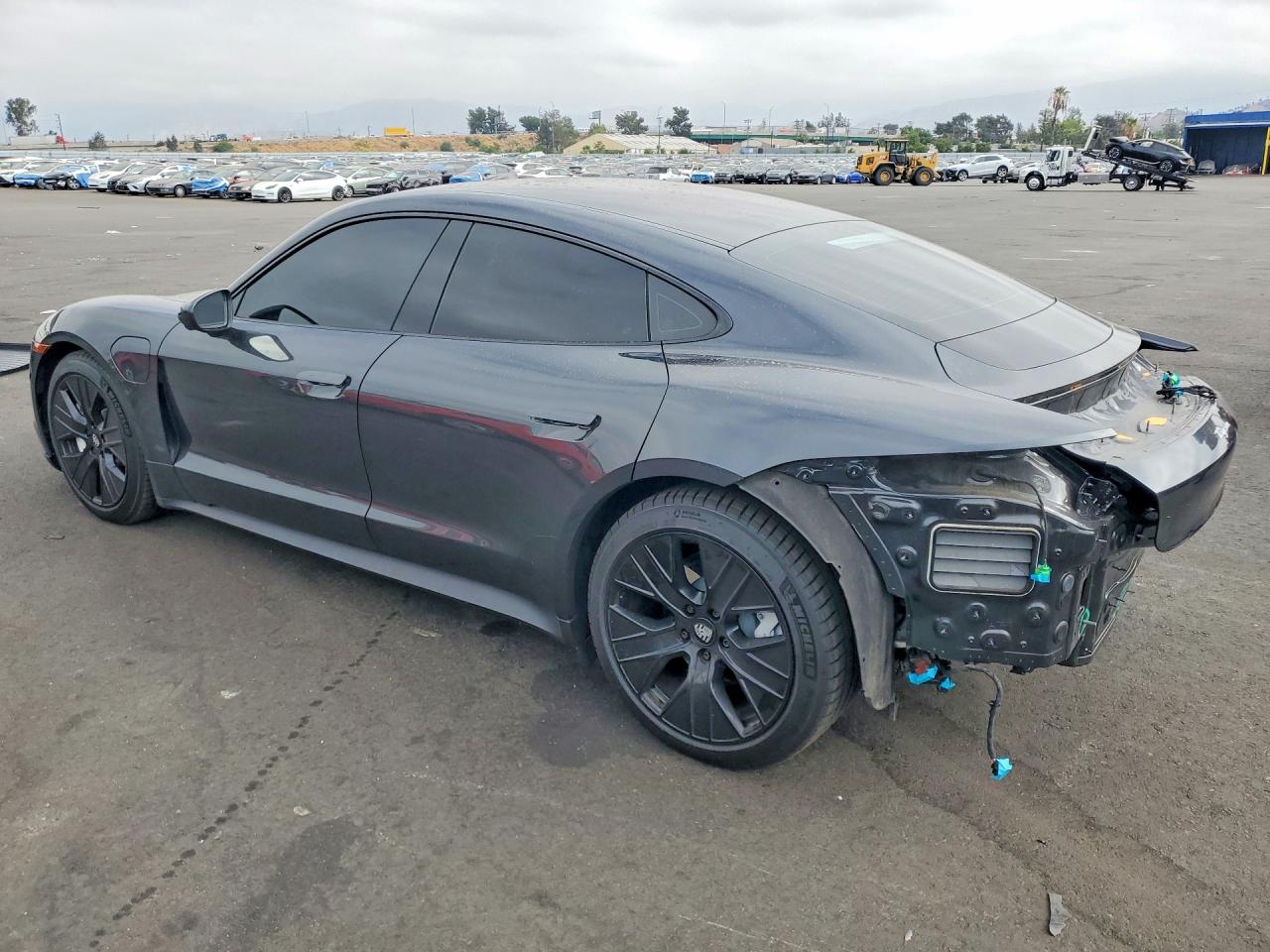 Porsche Taycan 2024